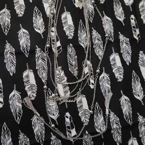 🏷Guess layered silver necklace